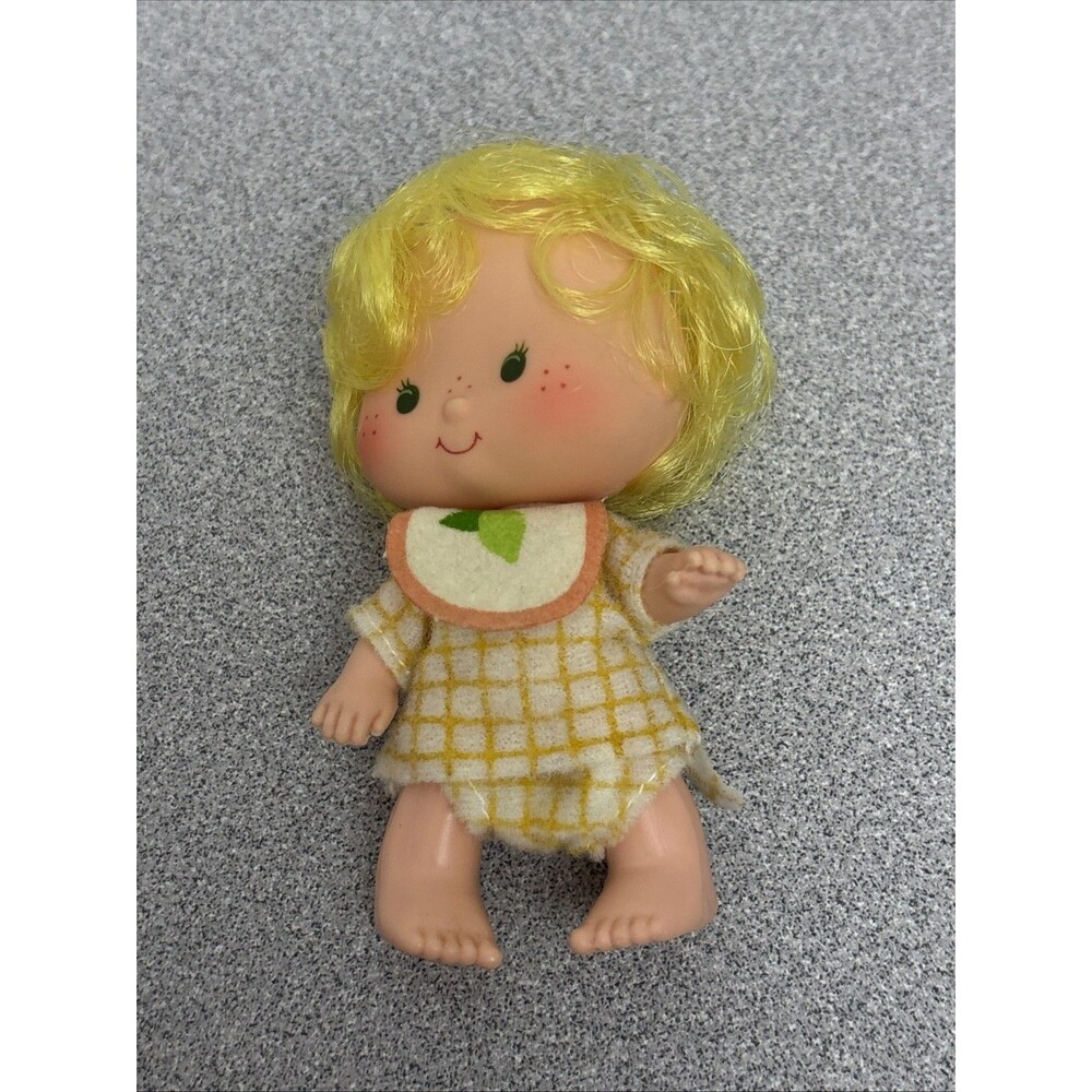Vintage 1979 Kenner Strawberry Shortcake Doll, Ada Twin Doll With Red Comb